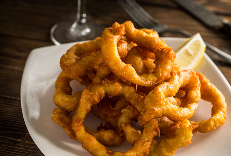 Calamares o rabas a la romana 炸魷魚圈
