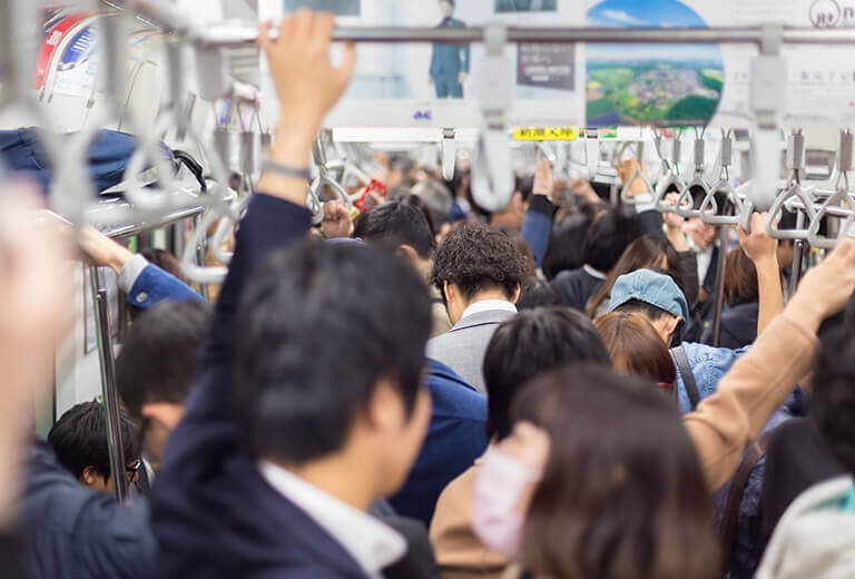 【旅遊英語】30個超實用旅遊俚語：讓你的英文自然又道地！